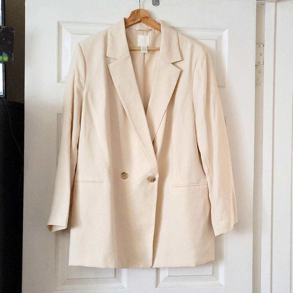 H&M Cream colored Blazer